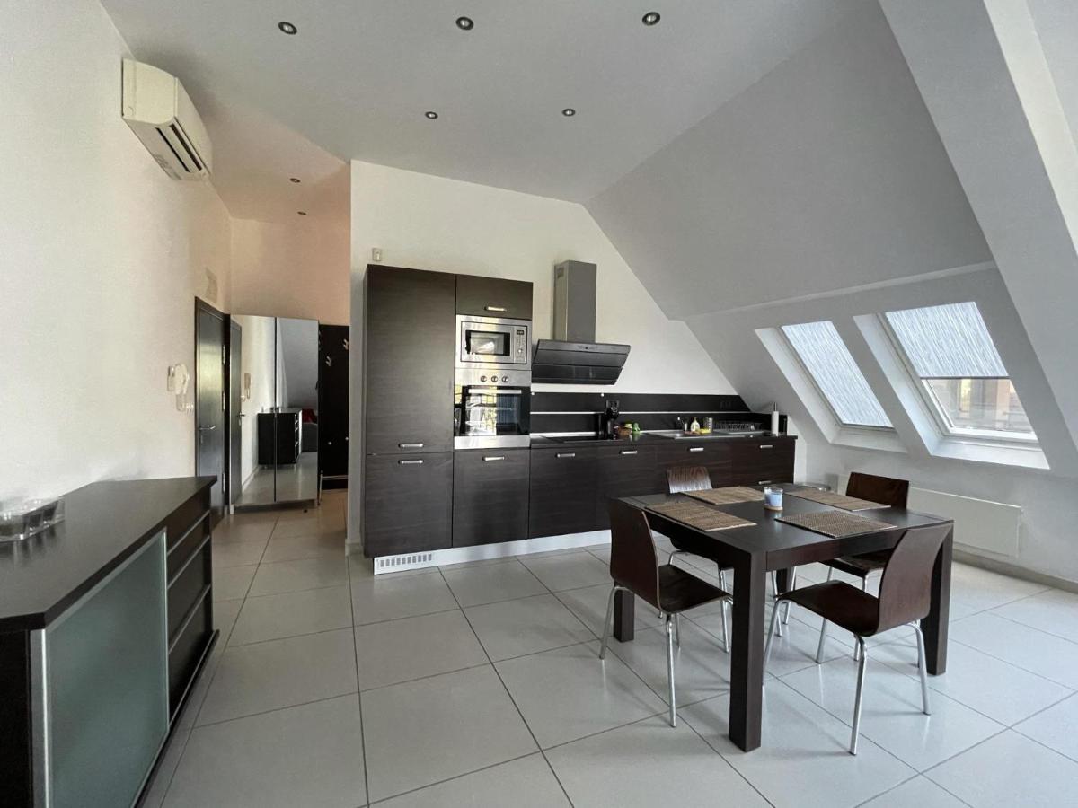 Stunning 2-Bed Apartment In Sea Resort Varna St Constantin et Helena Extérieur photo